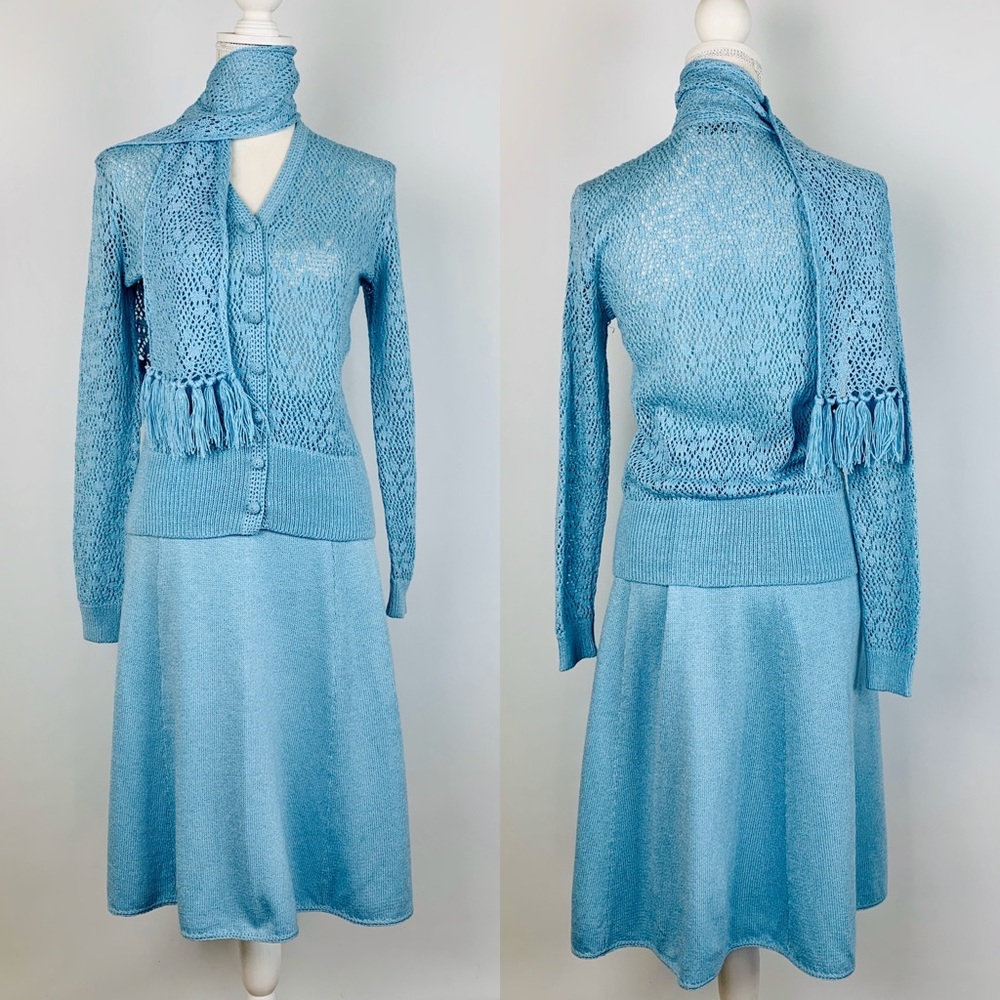 St. John 3 Piece Skirt Sweater Scarf Small Blue